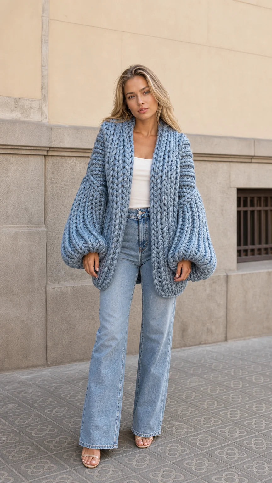 Cárdigan oversize de punto grueso con mangas abullonadas
