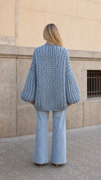 Cárdigan oversize de punto grueso con mangas abullonadas