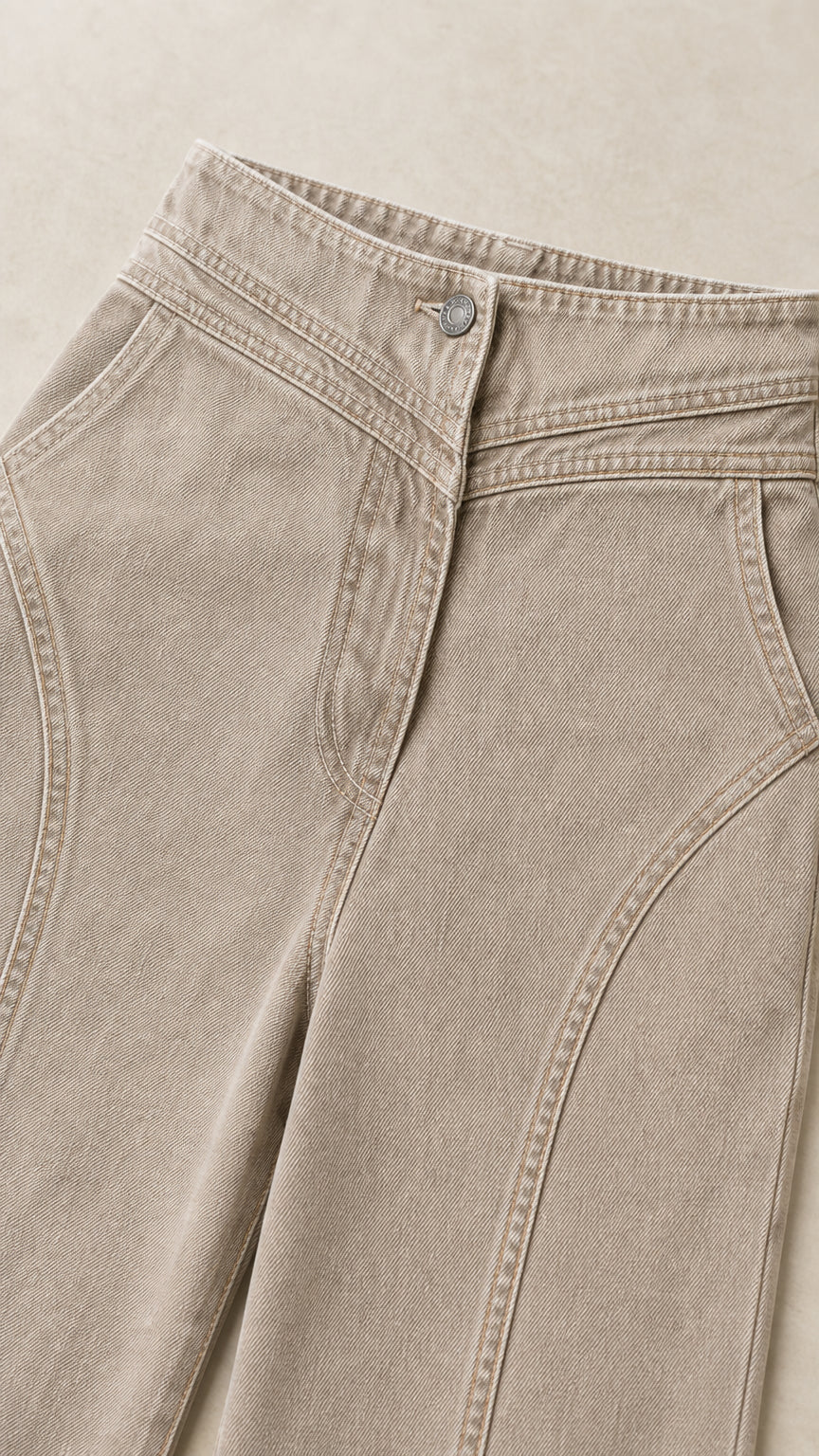 Pantalón vaquero de pierna ancha y cintura alta
