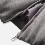 Chaqueta acolchada corta con cuello alto y cierre de cremallera