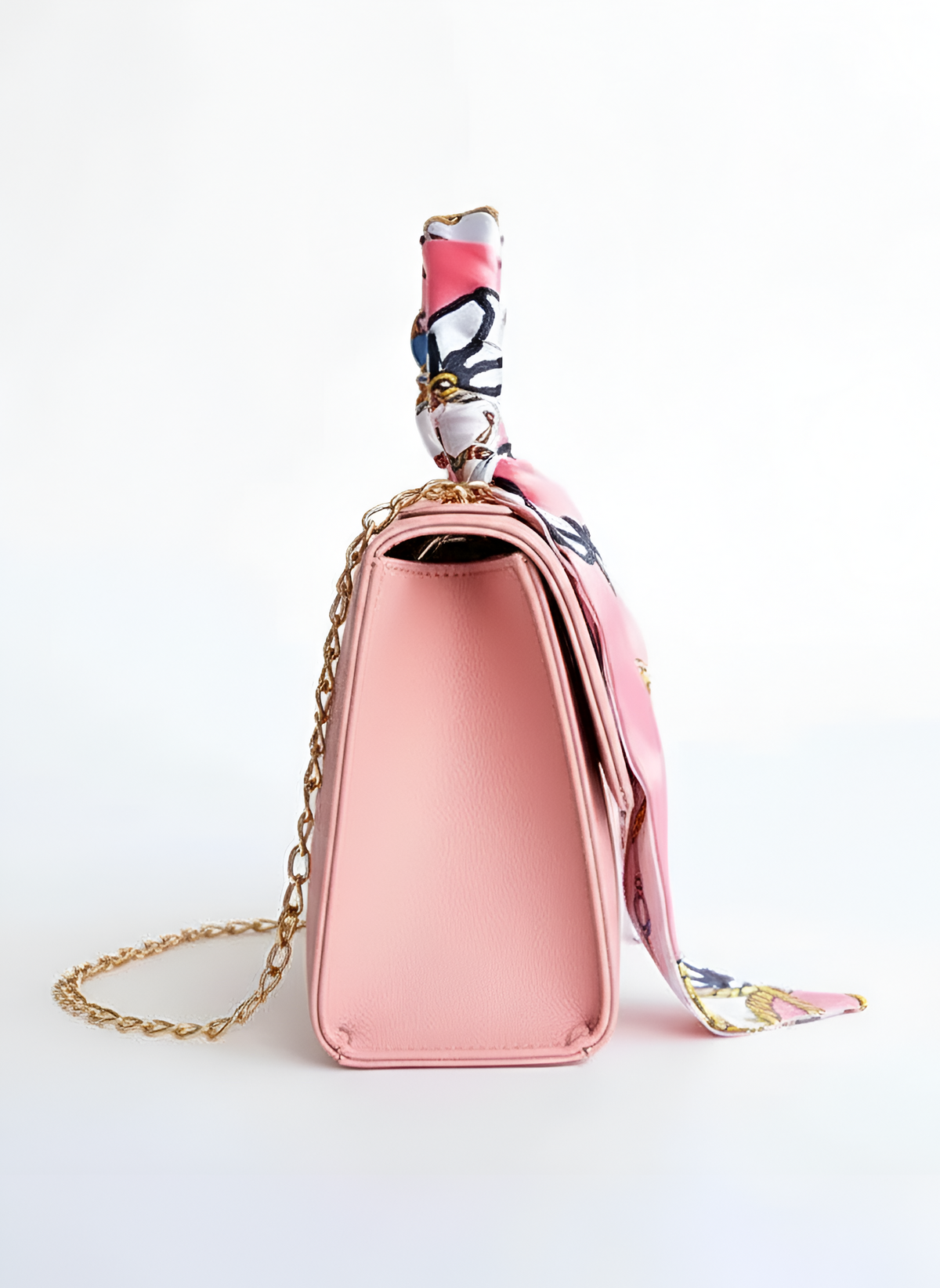 Bolso de Mano con Pañuelo y Cadena