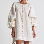 Vestido con estampado floral en relieve