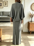 Conjunto elegante de top y falda