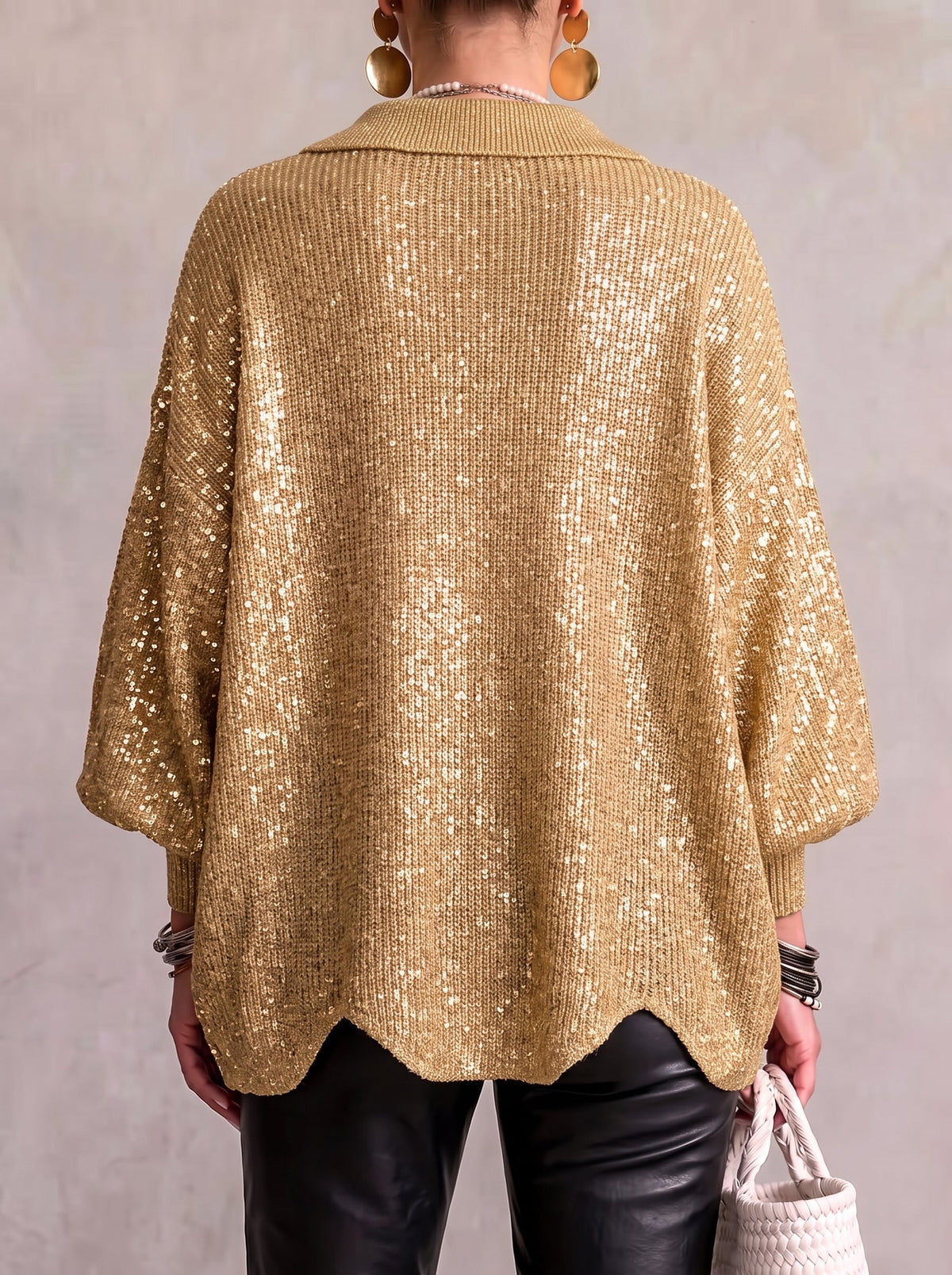 Cárdigan oversize con cuello y botones metálicos grandes