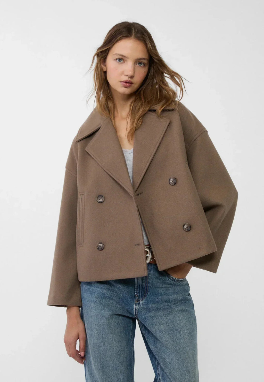 Chaqueta cruzada cómoda y elegante