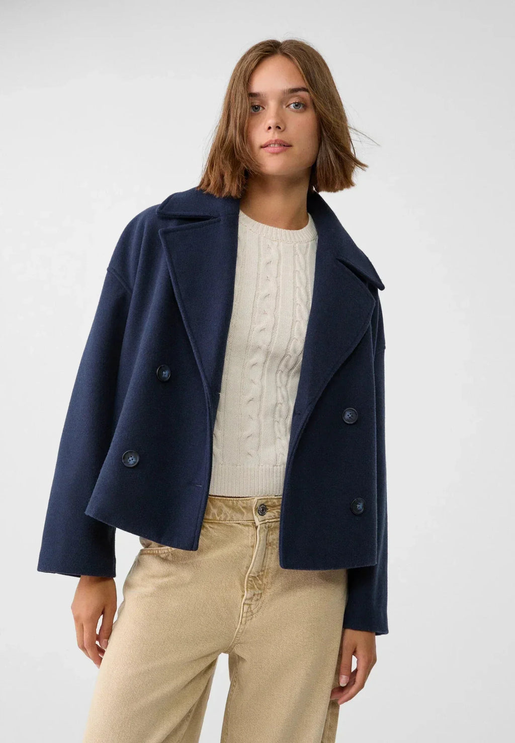 Chaqueta cruzada cómoda y elegante